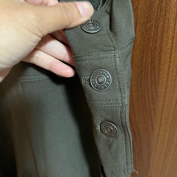 Aritzia Talula Women’s Short Overall - Picture 4 of 5